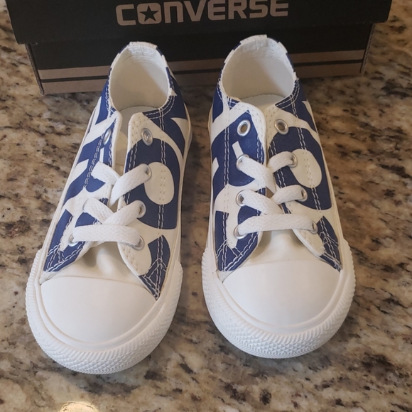 Baby Toddler Converse All Stars Lace Up Sneaker - Picture 2 of 8